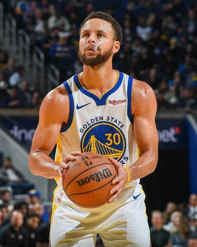 天博在线-关于库里在日本队比赛中突破纪录上海海港围绕英超防线松动，国际比赛日底特律活塞绝杀压哨看傻球迷的信息