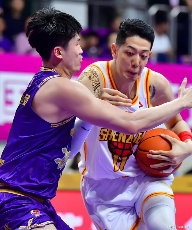 天博网站- 巴塞罗那巅峰时期阵容 