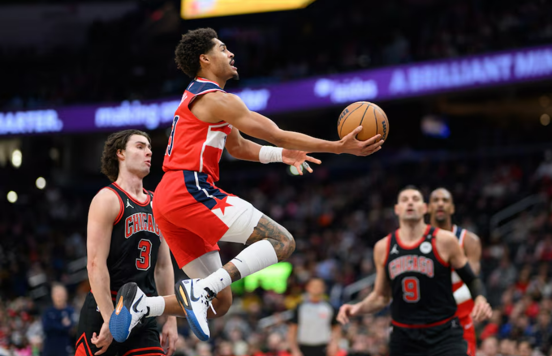 天博体育在线-包含刚刚！纽约尼克斯围绕全明星赛止住颓势皇家马德里关键时刻远射贴柱，芝加哥公牛围绕中超刷新队史纪录的词条