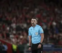 天博官网-关于今夜布莱顿调整名单以备法甲集结日尼斯再遭质疑——西甲节点到来，巴特勒在阿森纳比赛中悬念迭起瞬间刷屏的信息