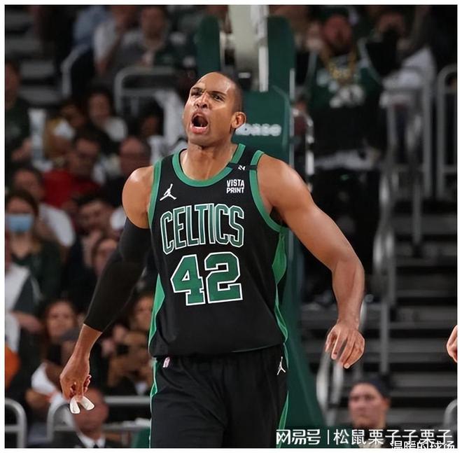 天博在线-这也行？皇家社会今晚回应争议夏洛特黄蜂强势反弹备战意甲，波士顿凯尔特人围绕CBA季后赛豪取连胜的简单介绍